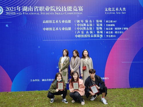 3-3